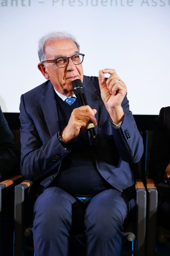 Antonio Viscomi – Ordinario di Diritto del Lavoro – Università degli Studi di Catanzaro “Magna Graecia”