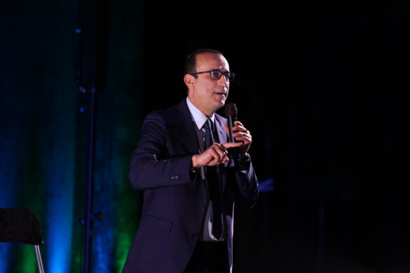 Mario Nobile, Direttore Generale AGID, introduce la sessione del Festival Impatta Disrupt "Il futuro tra spazio e dati"

